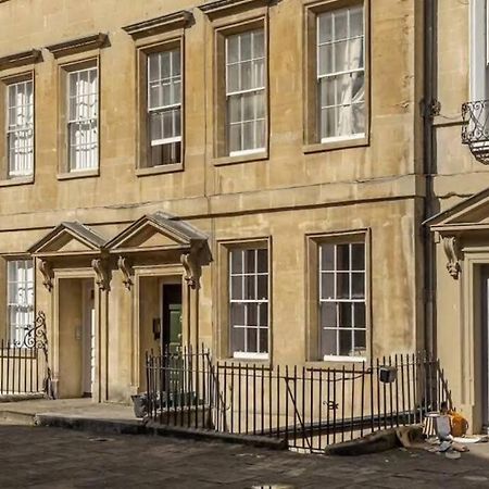 Georgian Apartment Located In The Center Of Bath. Exteriör bild
