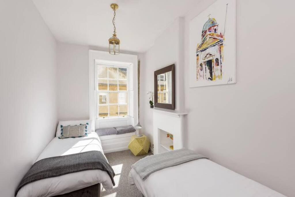 Georgian Apartment Located In The Center Of Bath. Exteriör bild